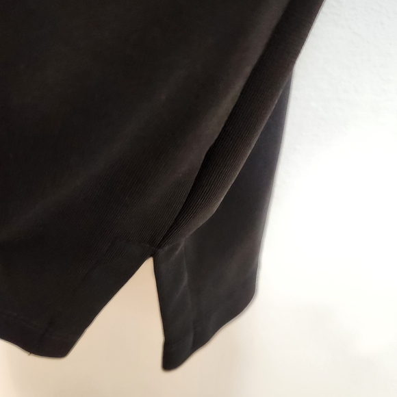 Marisa Christina Cardigan With an Adjustable Back Drawstring Size Large - Picture 9 of 9